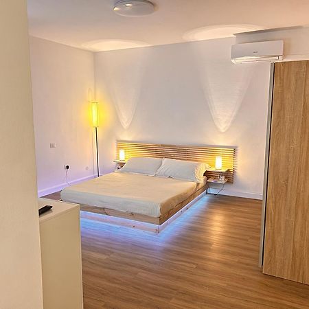 Guest House - La Bella Vita Орозей Екстер'єр фото